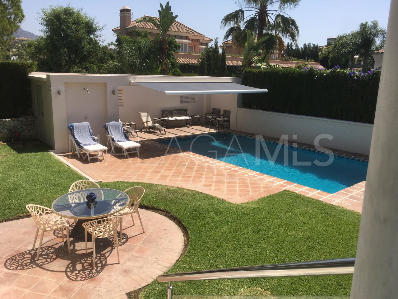 Villa for sale with 5 bedrooms in Los Naranjos de Marbella