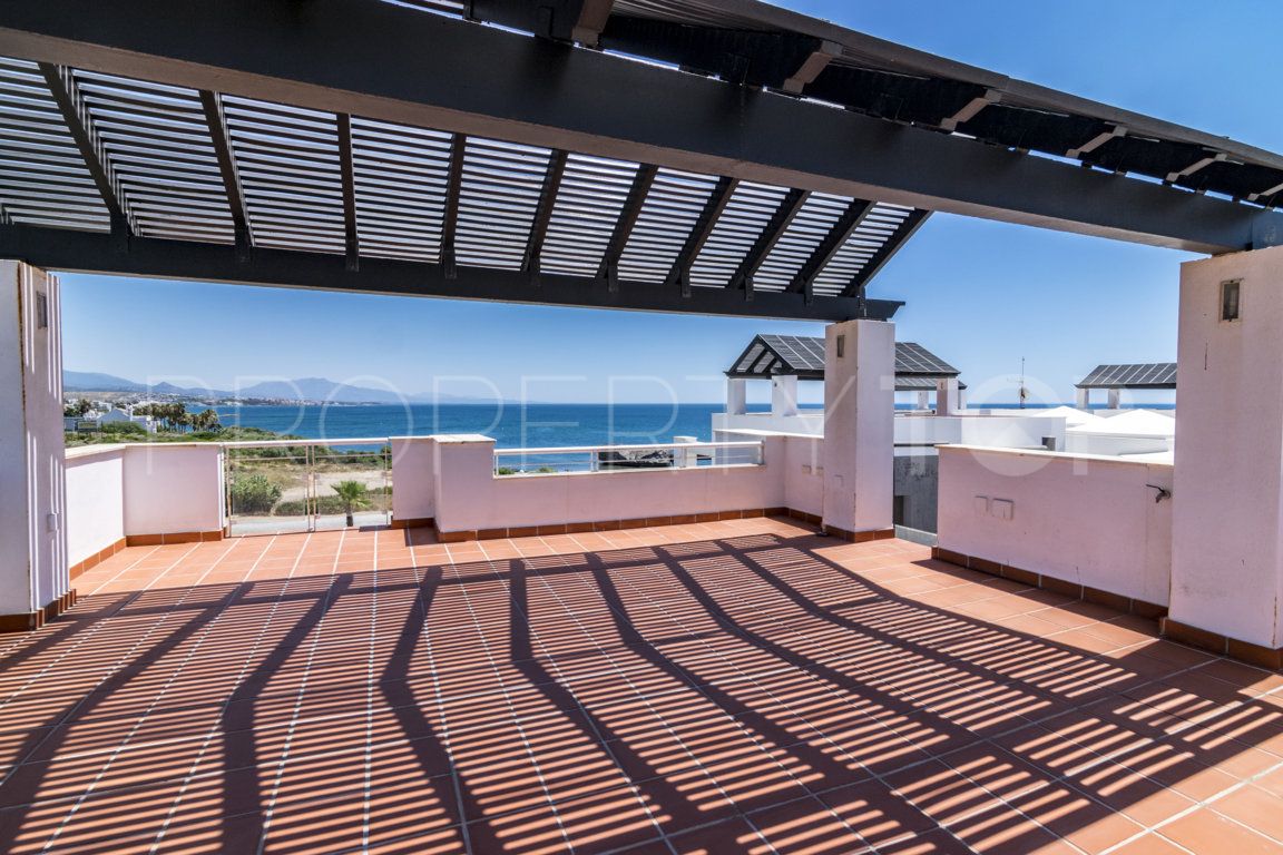 Buy penthouse in Casares Playa with 1 bedroom