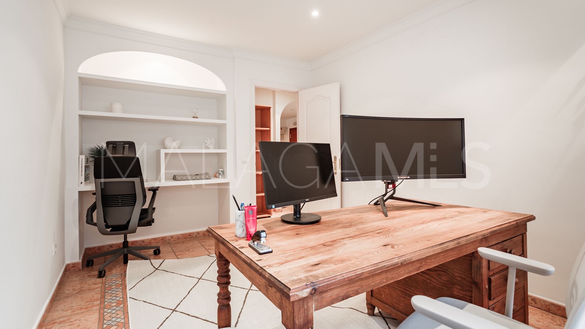 Oficina for sale in San Pedro de Alcantara