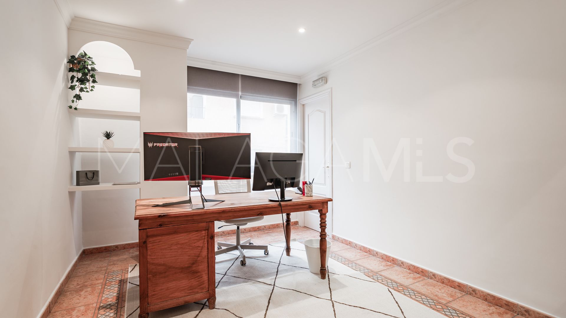 Oficina for sale in San Pedro de Alcantara