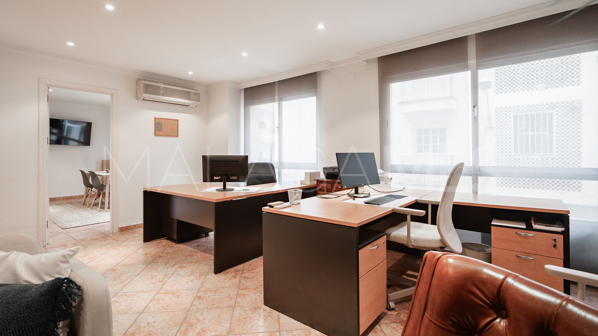 Oficina for sale in San Pedro de Alcantara