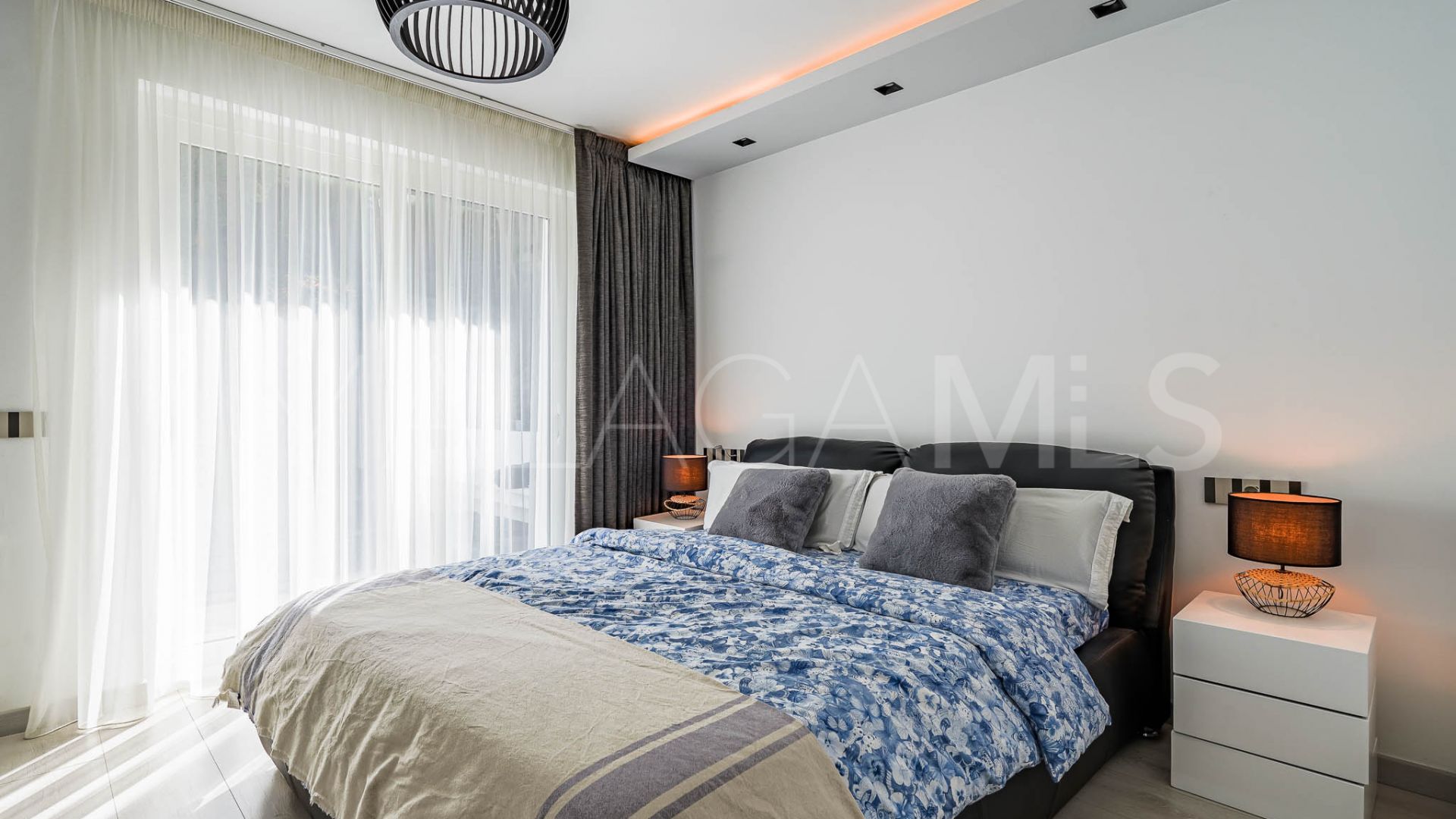 Villa for sale de 8 bedrooms in Las Brisas