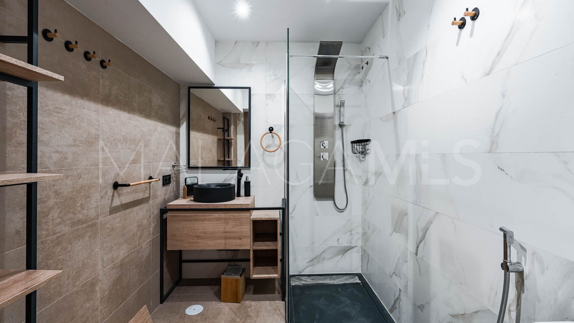 Villa for sale de 8 bedrooms in Las Brisas