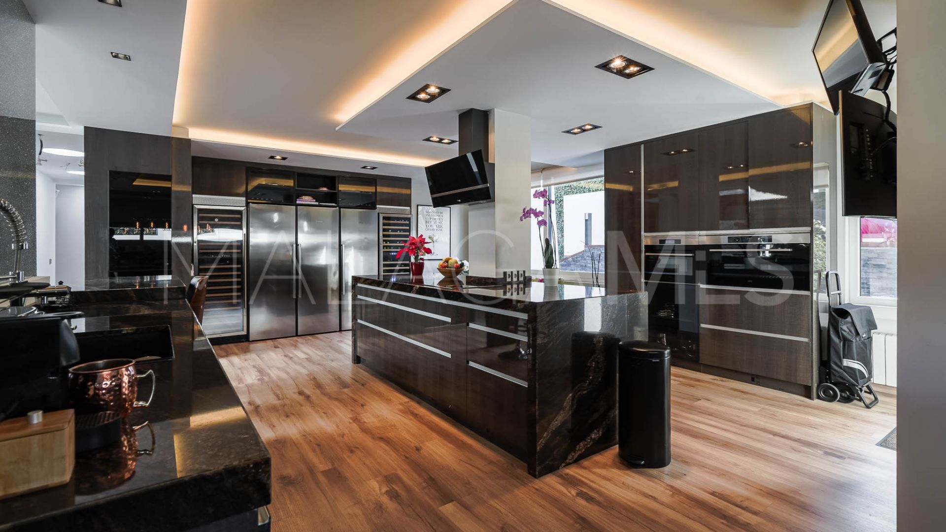 Villa for sale de 8 bedrooms in Las Brisas