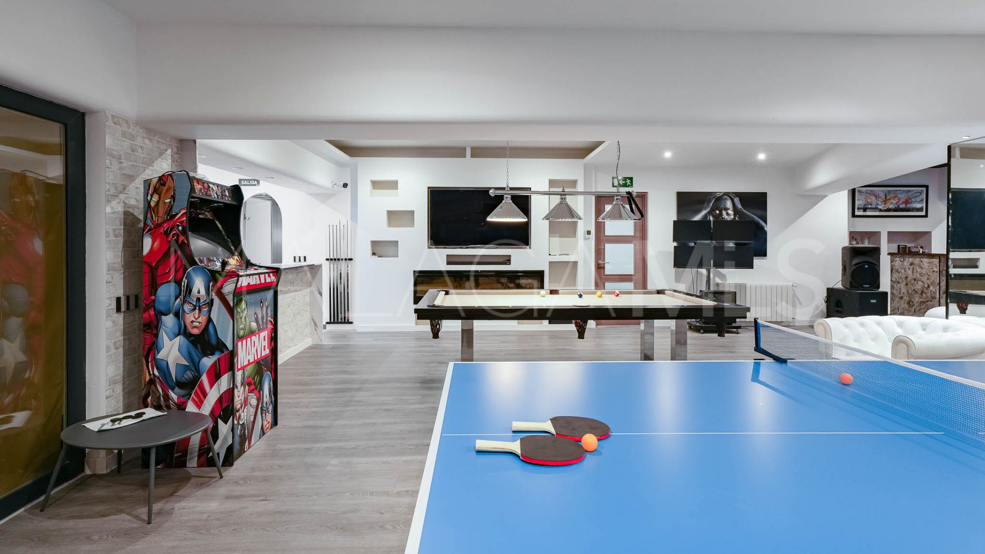 Villa for sale de 8 bedrooms in Las Brisas