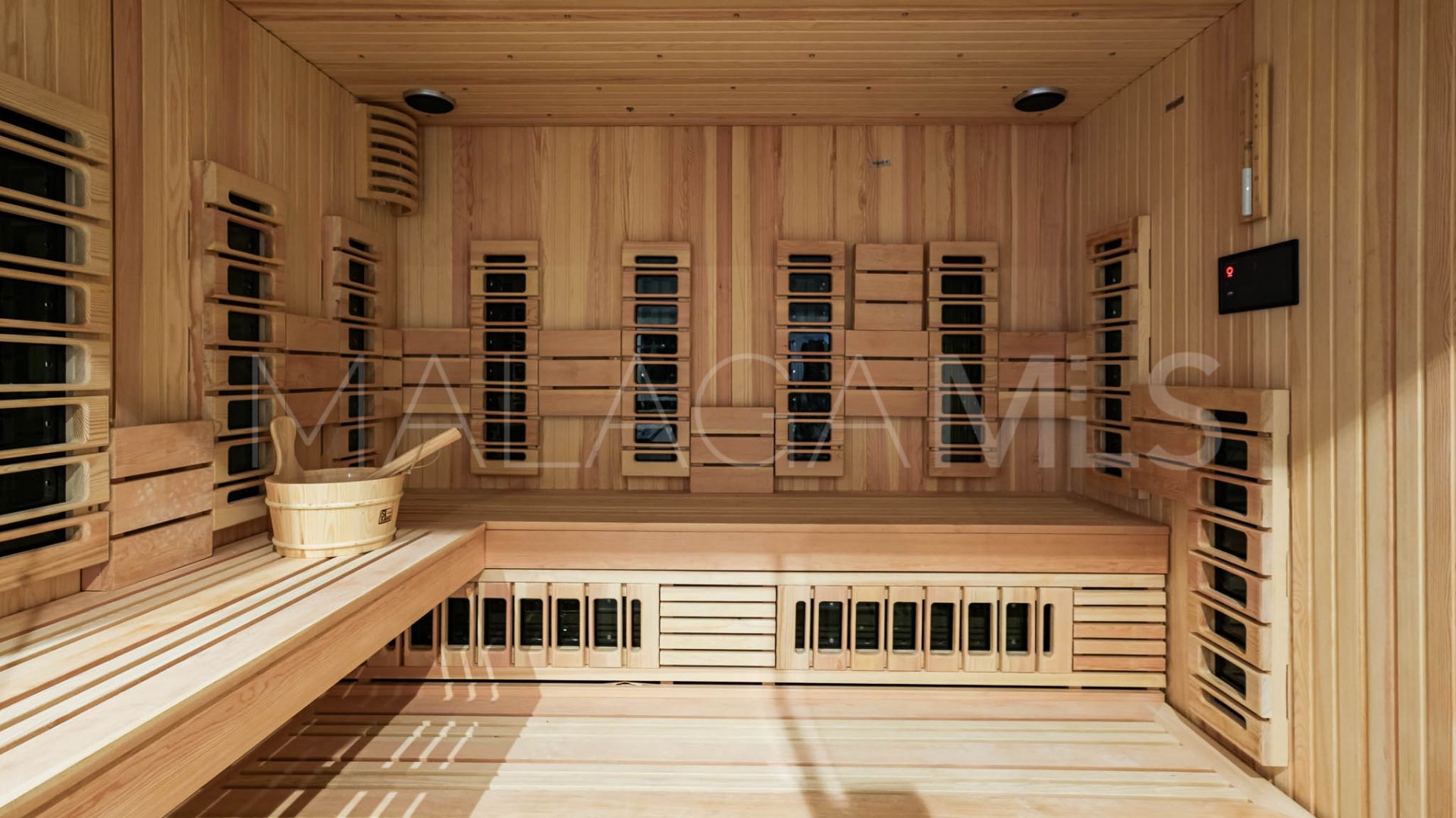 Villa for sale de 8 bedrooms in Las Brisas