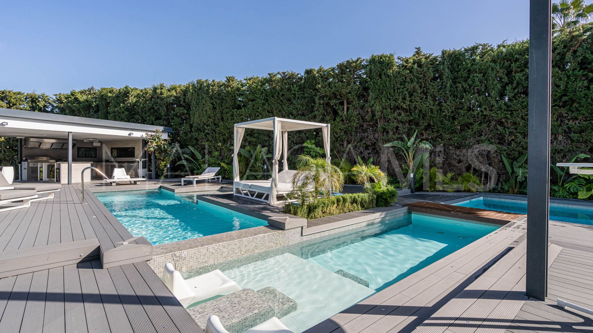 Villa for sale de 8 bedrooms in Las Brisas