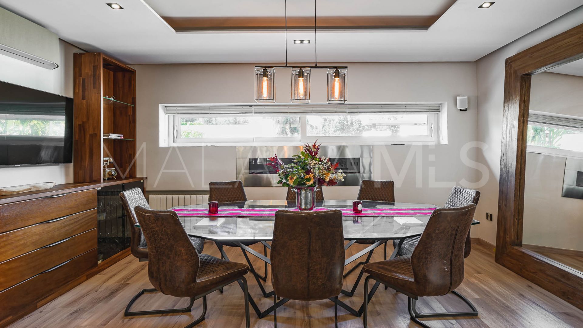 Villa for sale de 8 bedrooms in Las Brisas