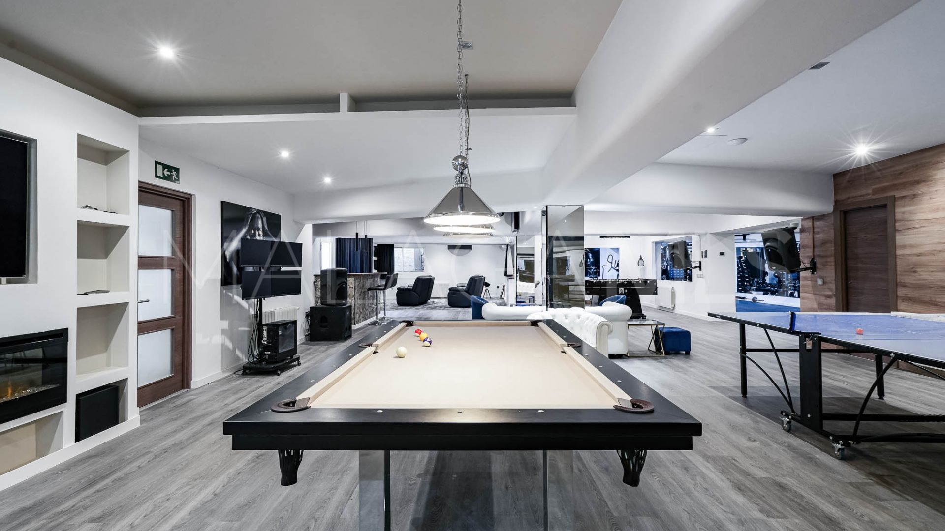 Villa for sale de 8 bedrooms in Las Brisas