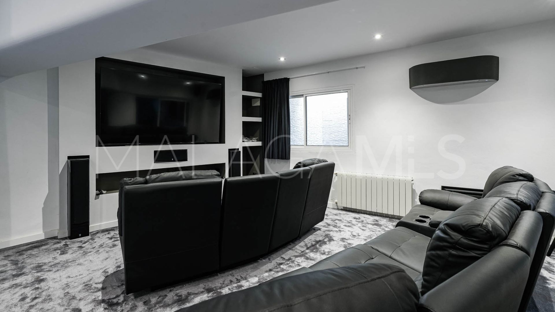 Villa for sale de 8 bedrooms in Las Brisas