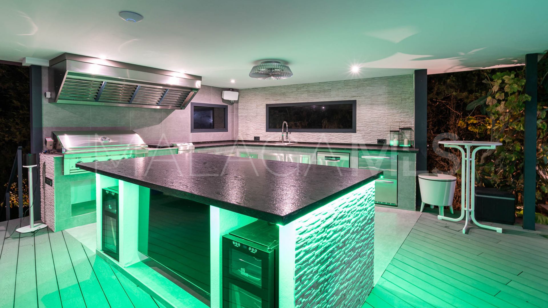 Villa for sale de 8 bedrooms in Las Brisas