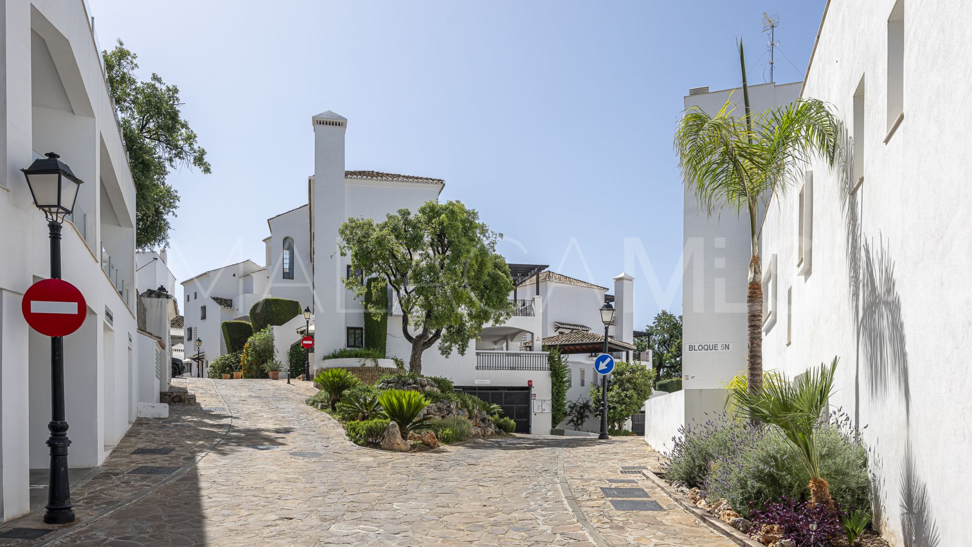 4 bedrooms Los Altos de los Monteros triplex for sale