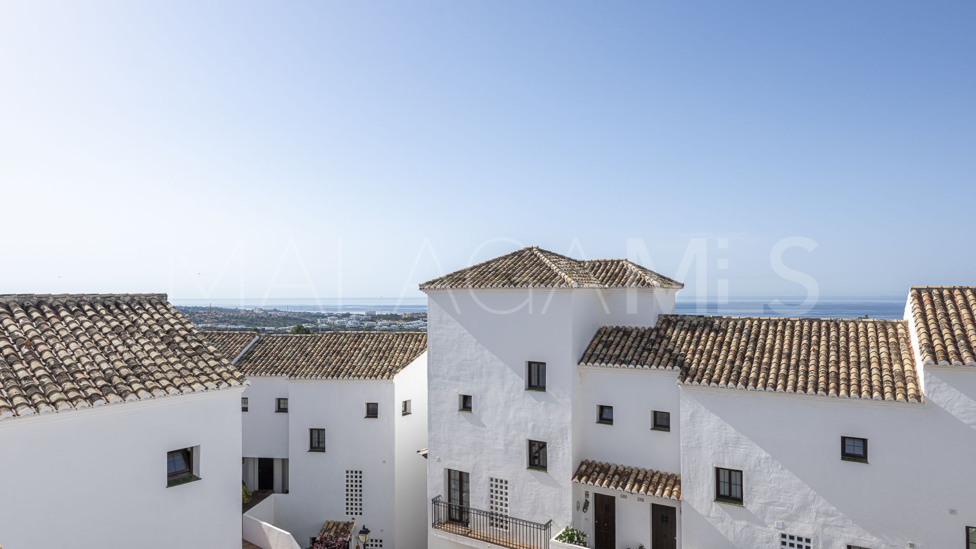 4 bedrooms Los Altos de los Monteros triplex for sale