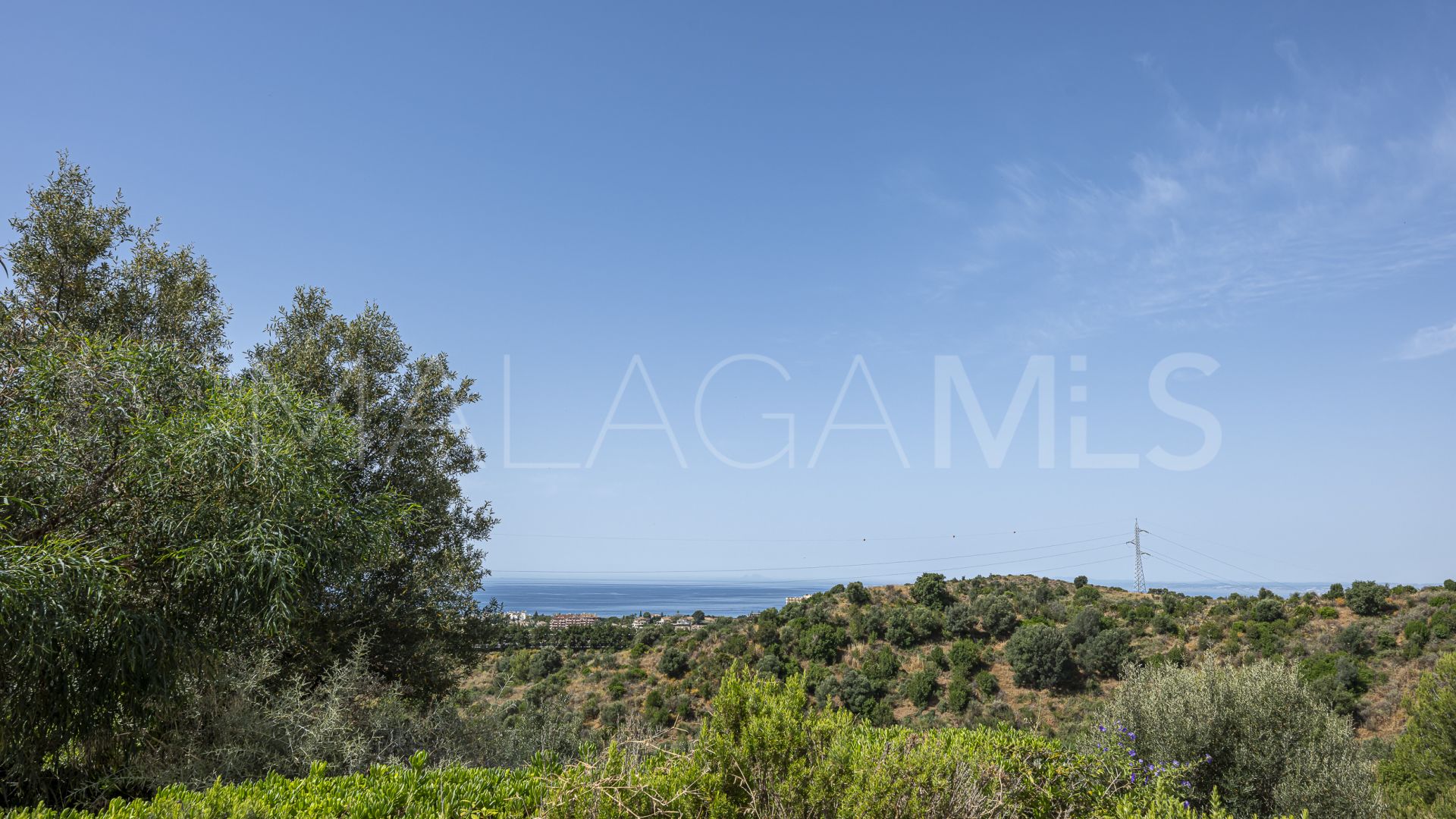 4 bedrooms Los Altos de los Monteros triplex for sale