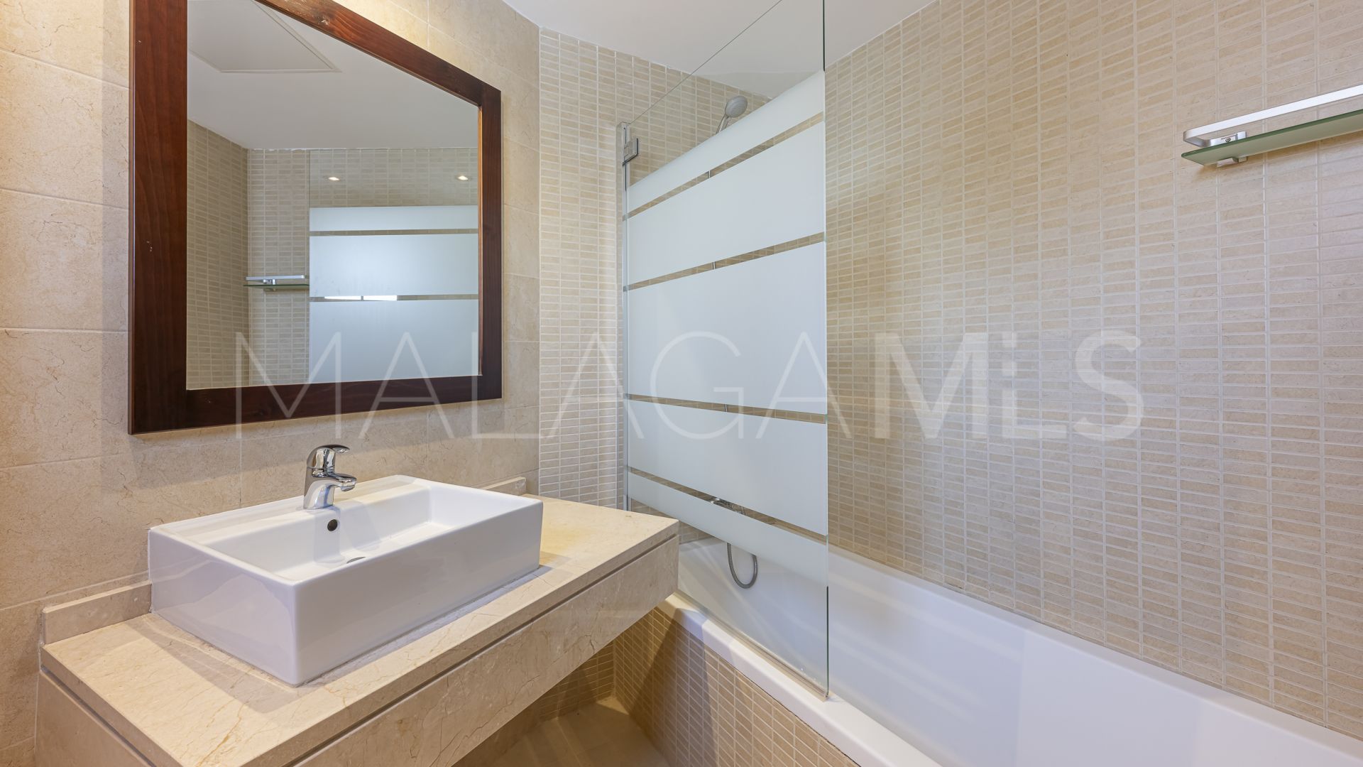 4 bedrooms Los Altos de los Monteros triplex for sale
