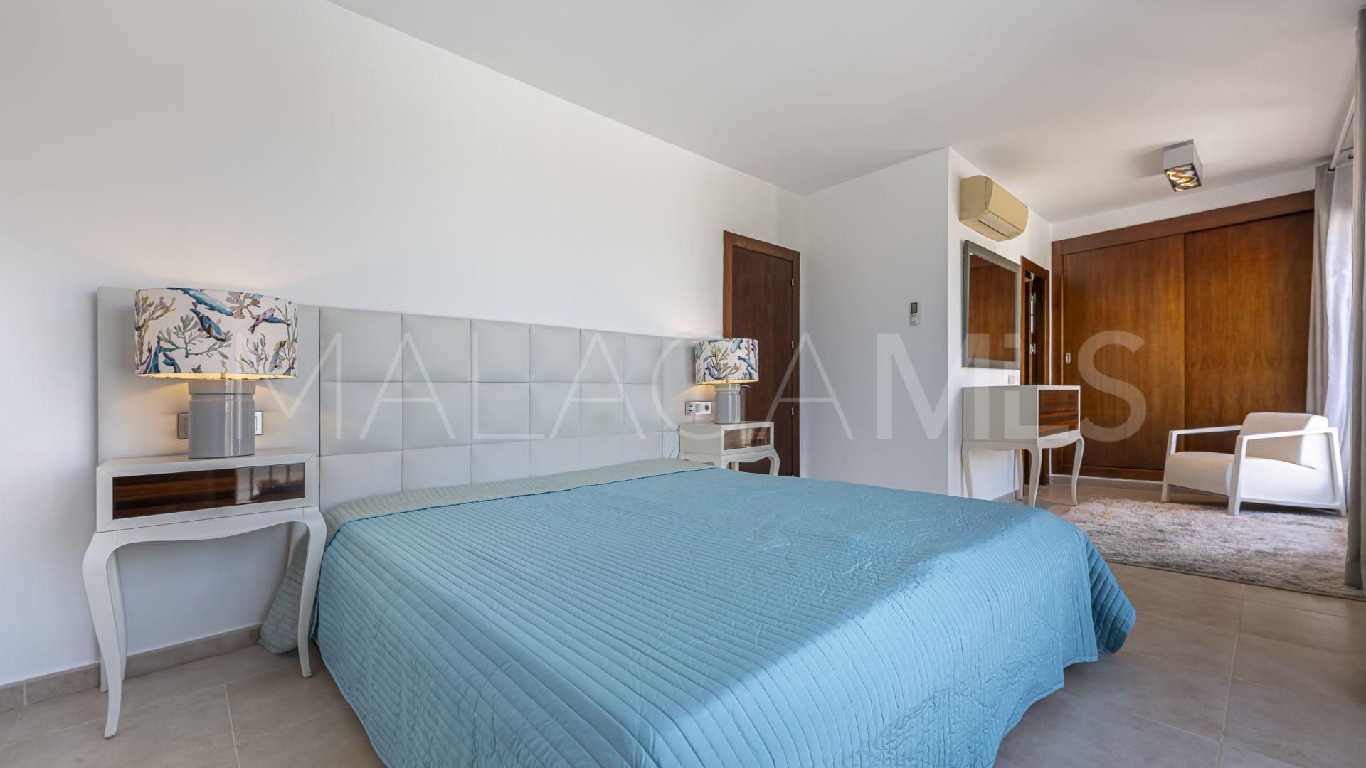 4 bedrooms Los Altos de los Monteros triplex for sale
