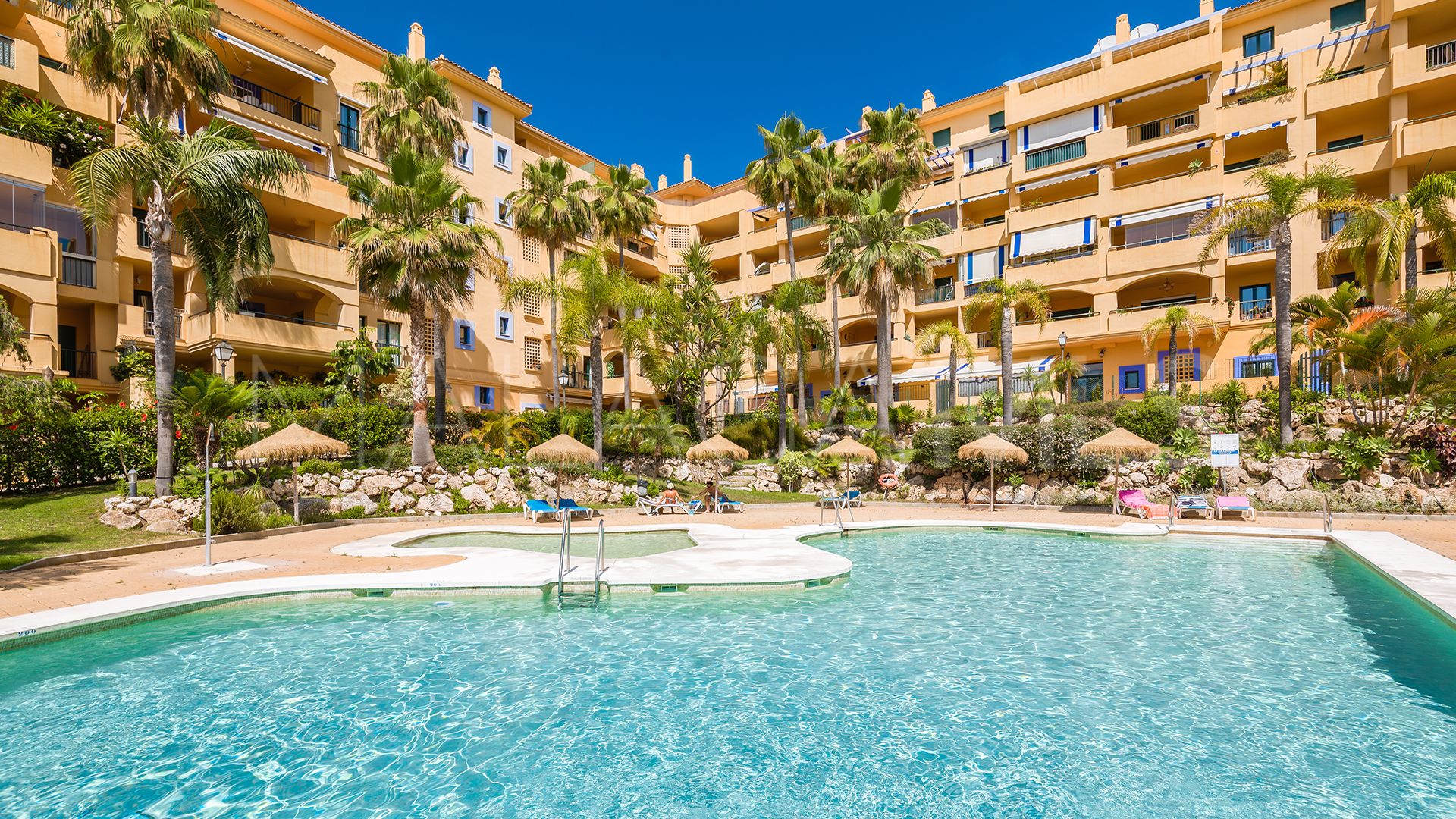 Lägenhet for sale in San Pedro Playa