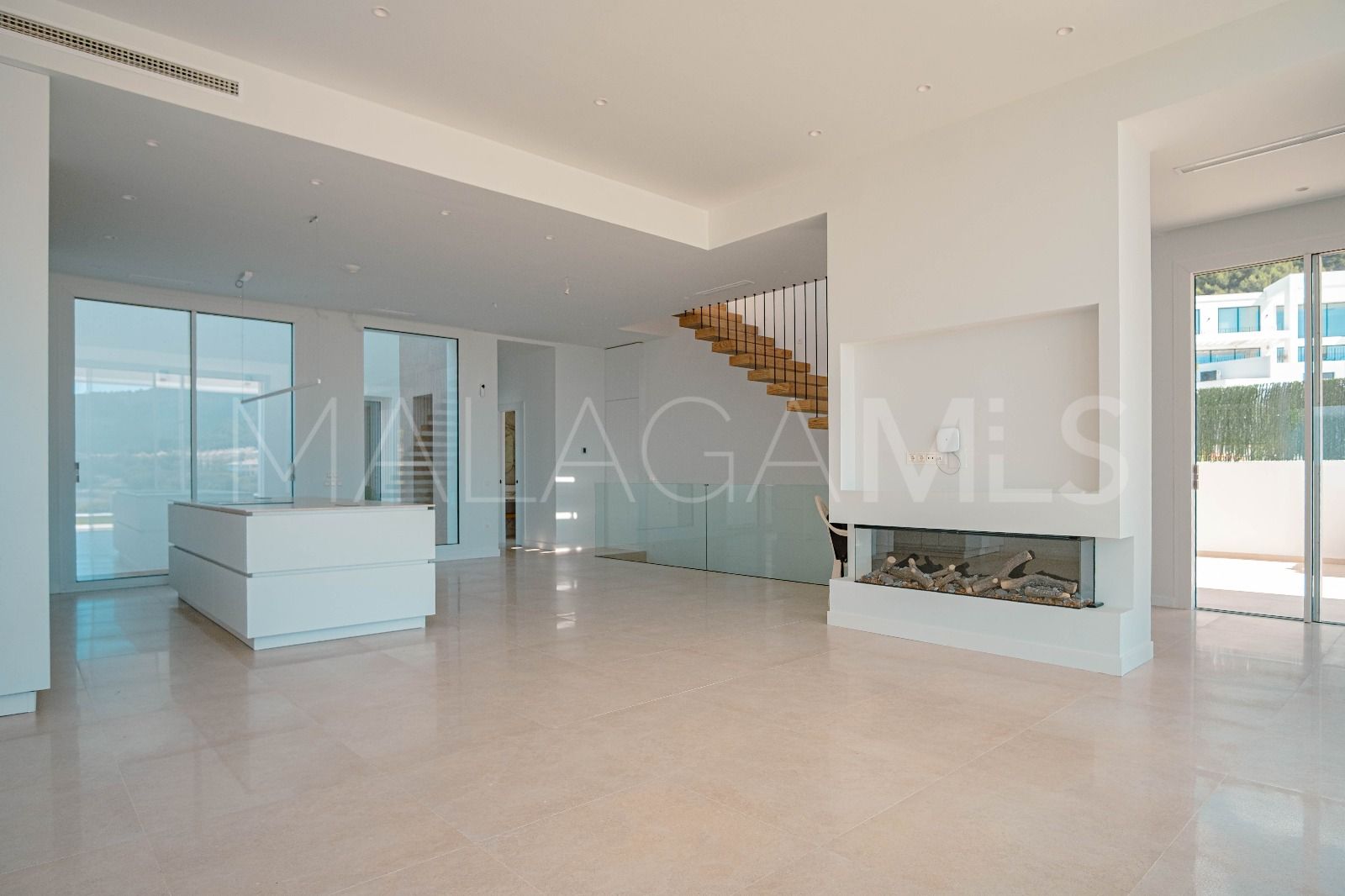 Villa for sale in Mijas