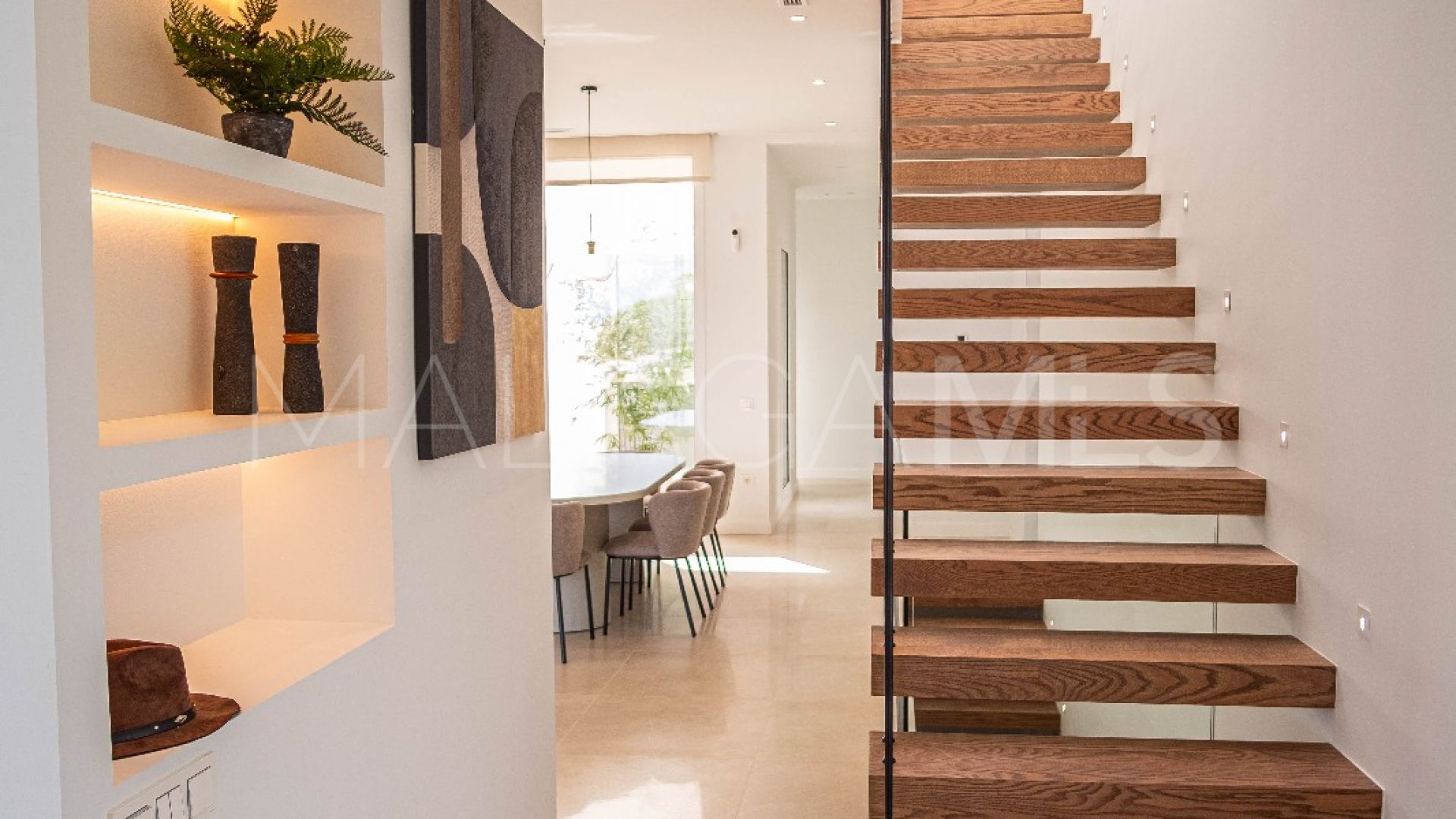 Villa for sale in Mijas
