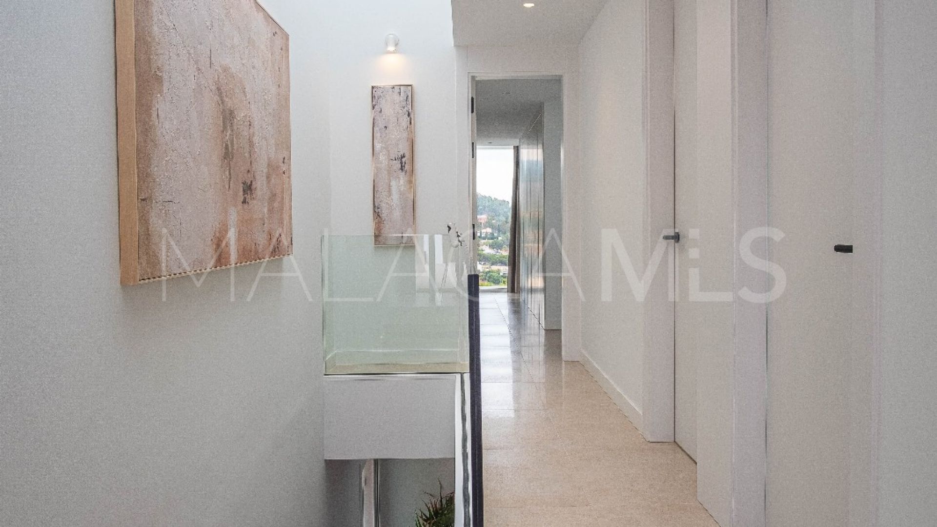 Villa for sale in Mijas