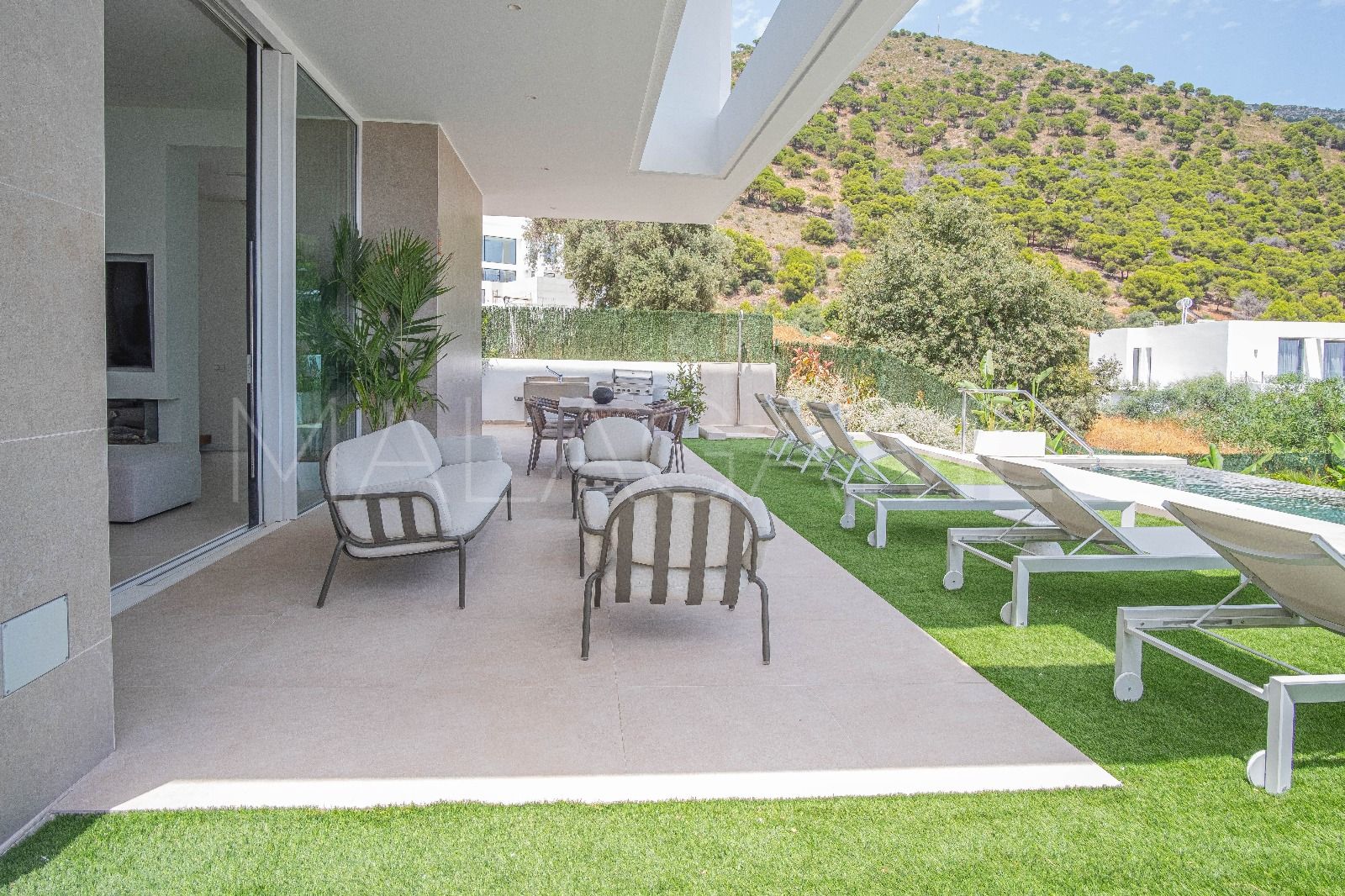 Villa for sale in Mijas