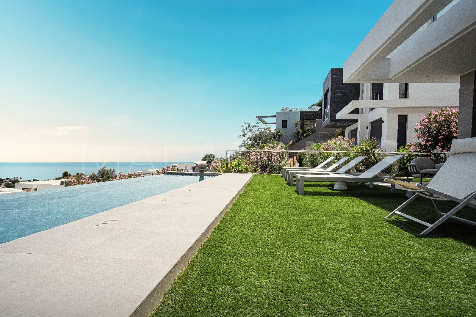 Villa for sale in Mijas