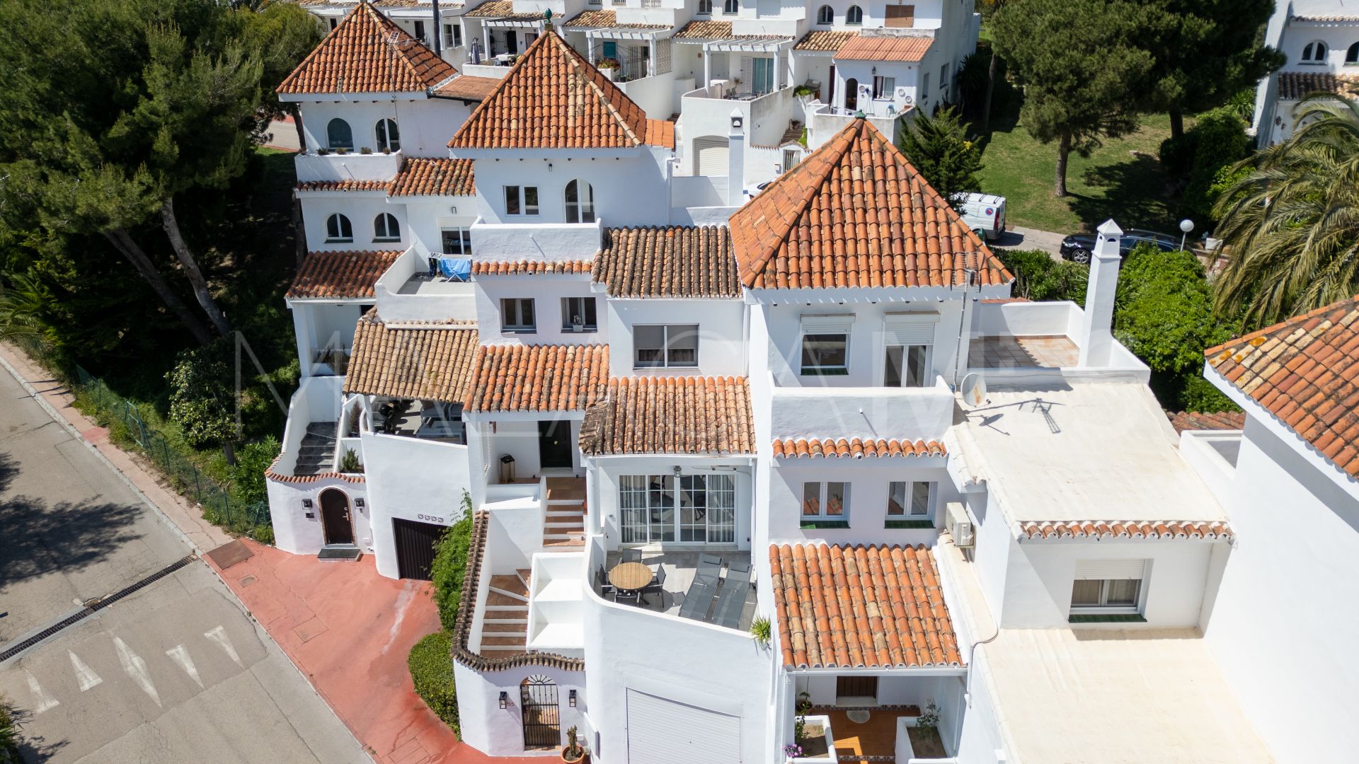 La Duquesa Golf, adosado for sale