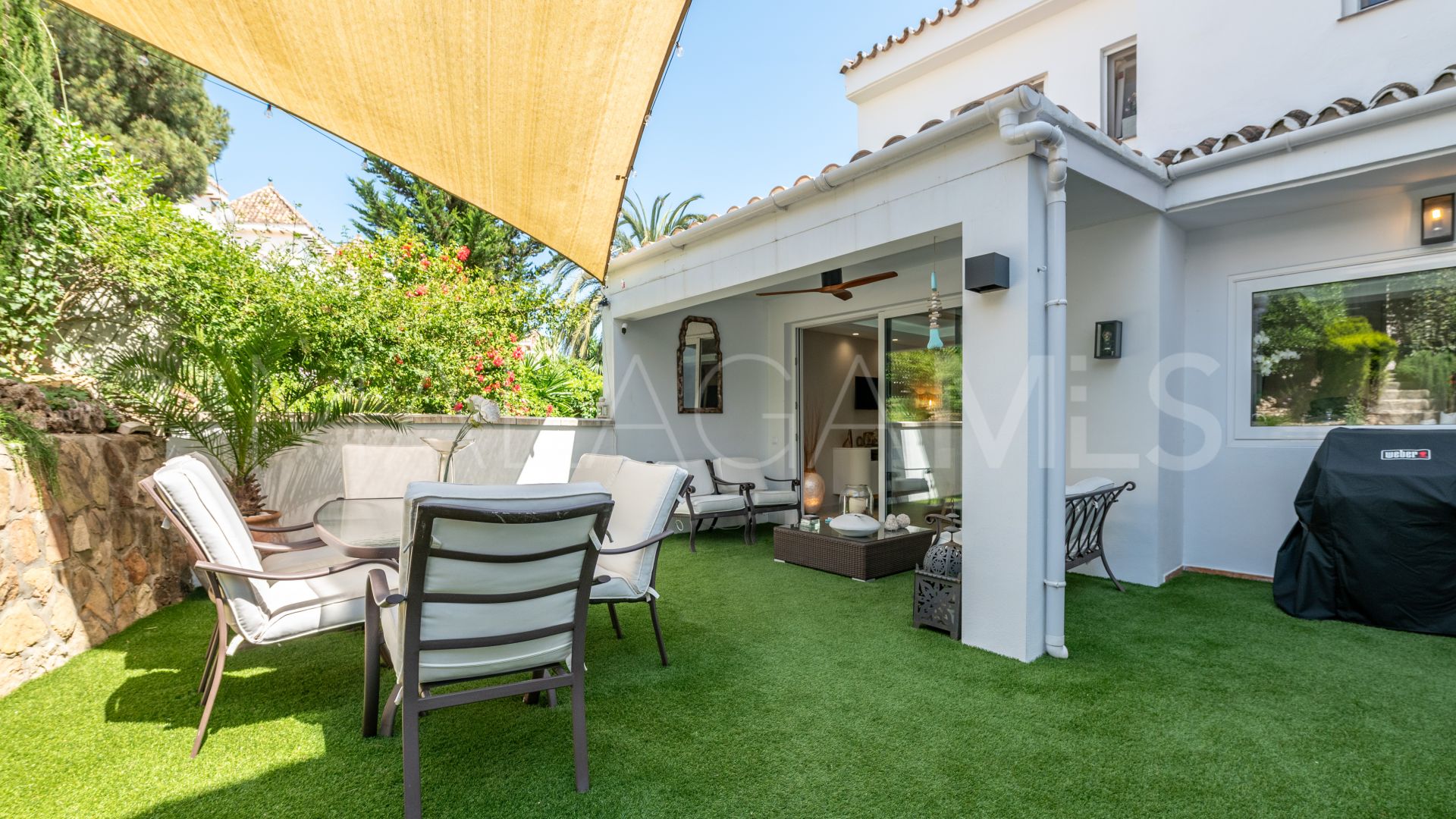 La Duquesa Golf, adosado for sale