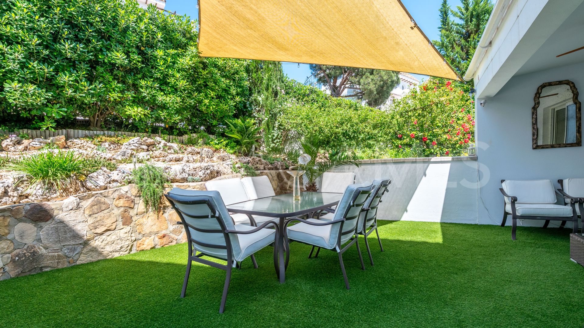 La Duquesa Golf, adosado for sale