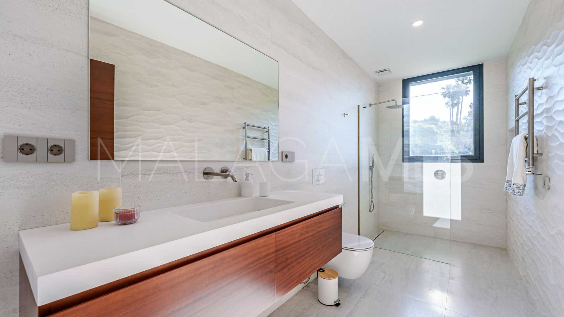 Villa for sale in Benalmadena Costa