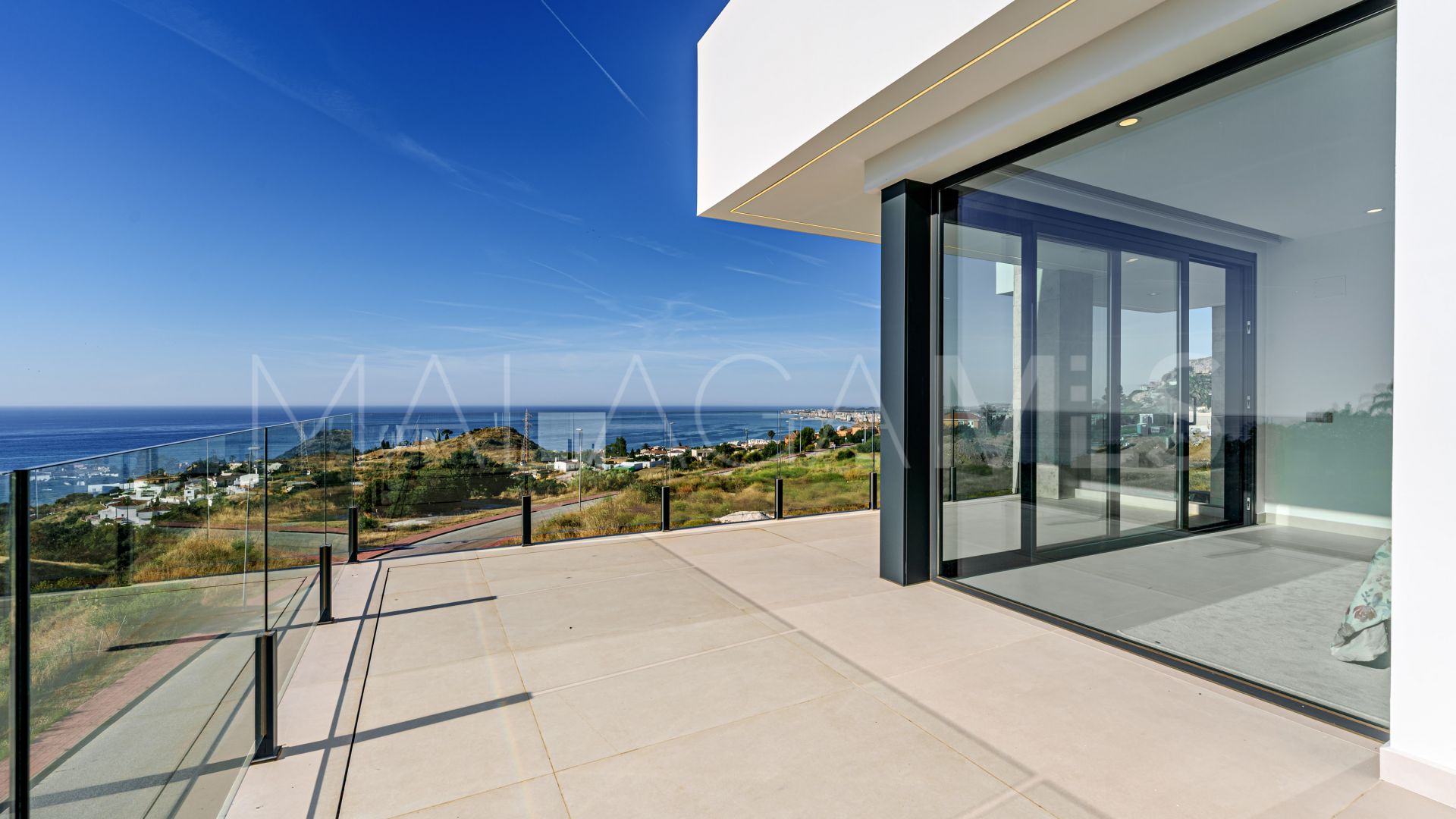 Villa for sale in Benalmadena Costa