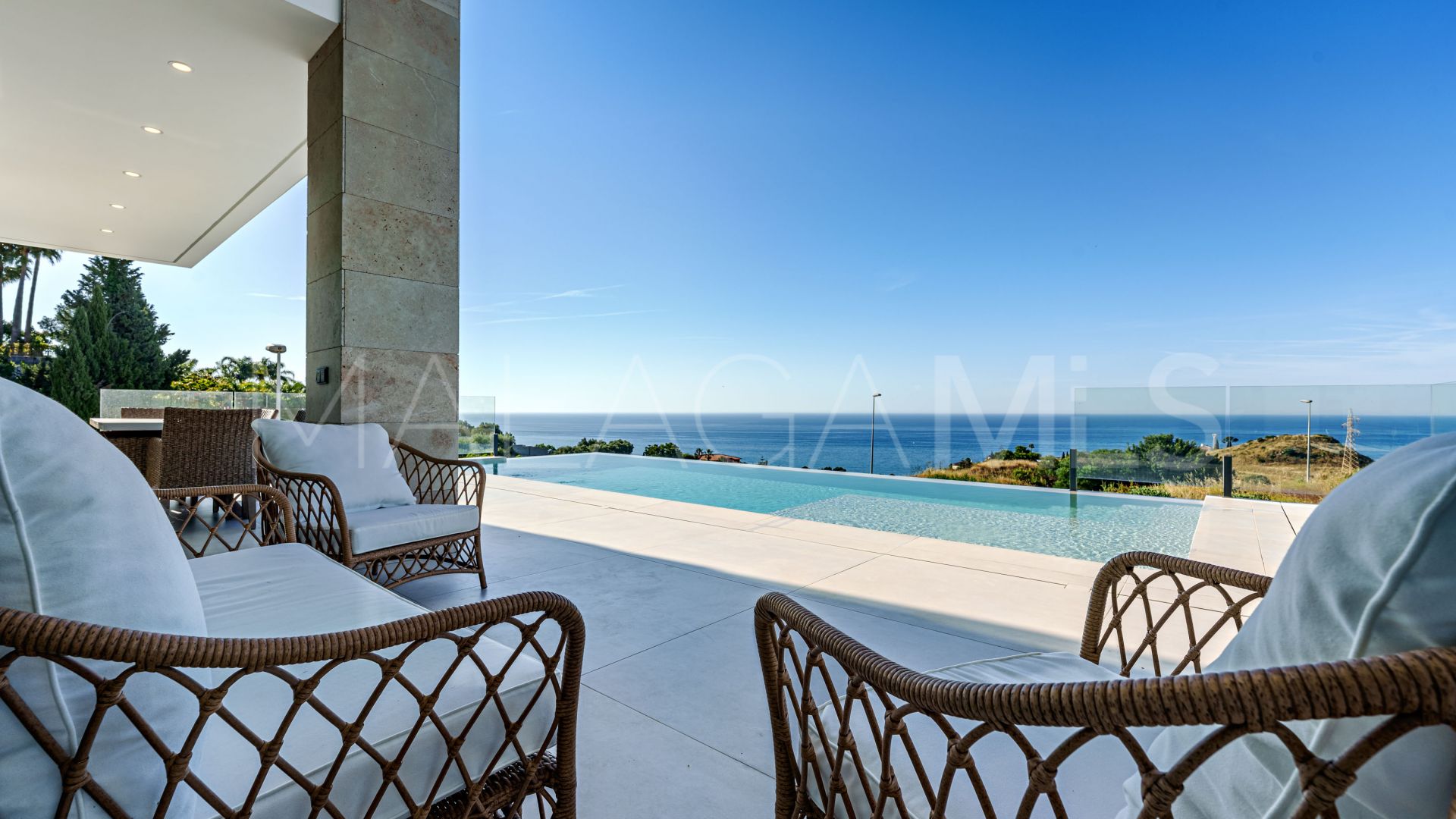 Villa for sale in Benalmadena Costa