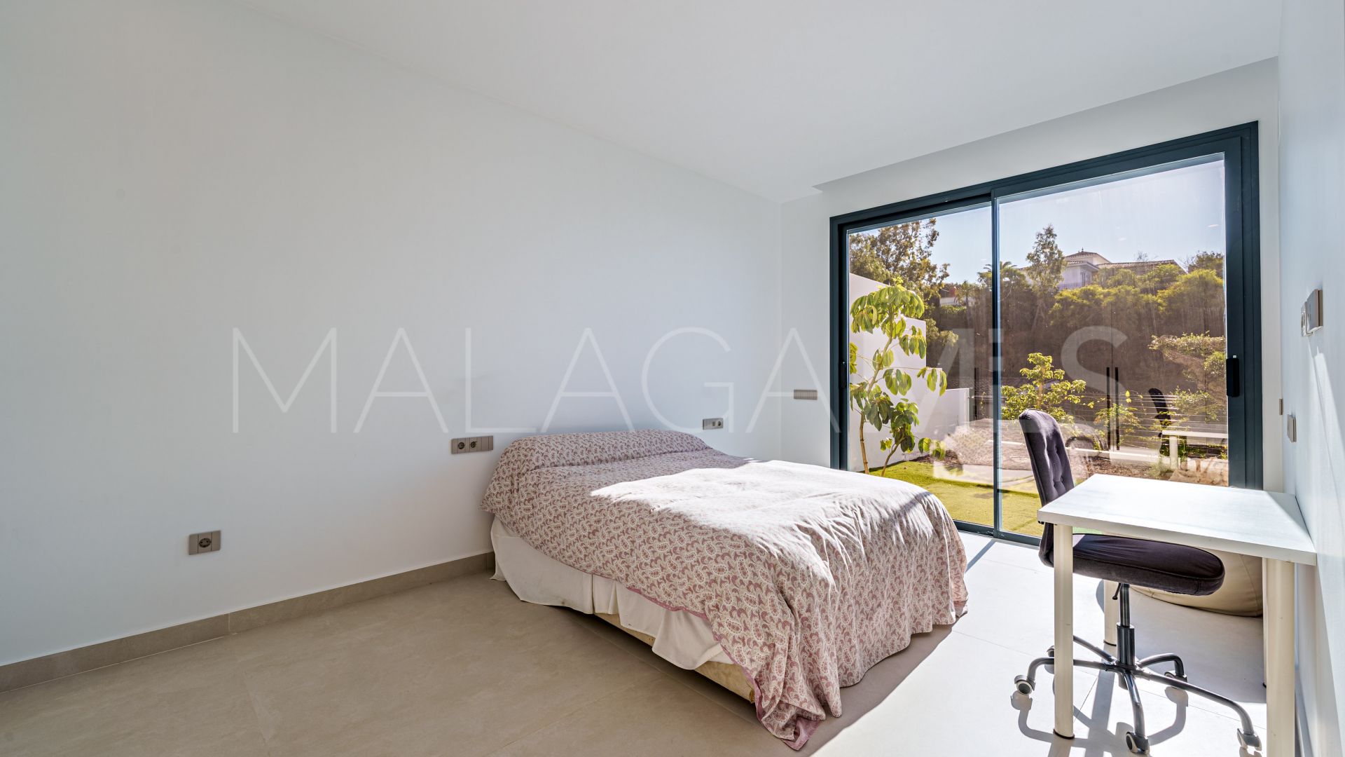 Villa for sale in Benalmadena Costa