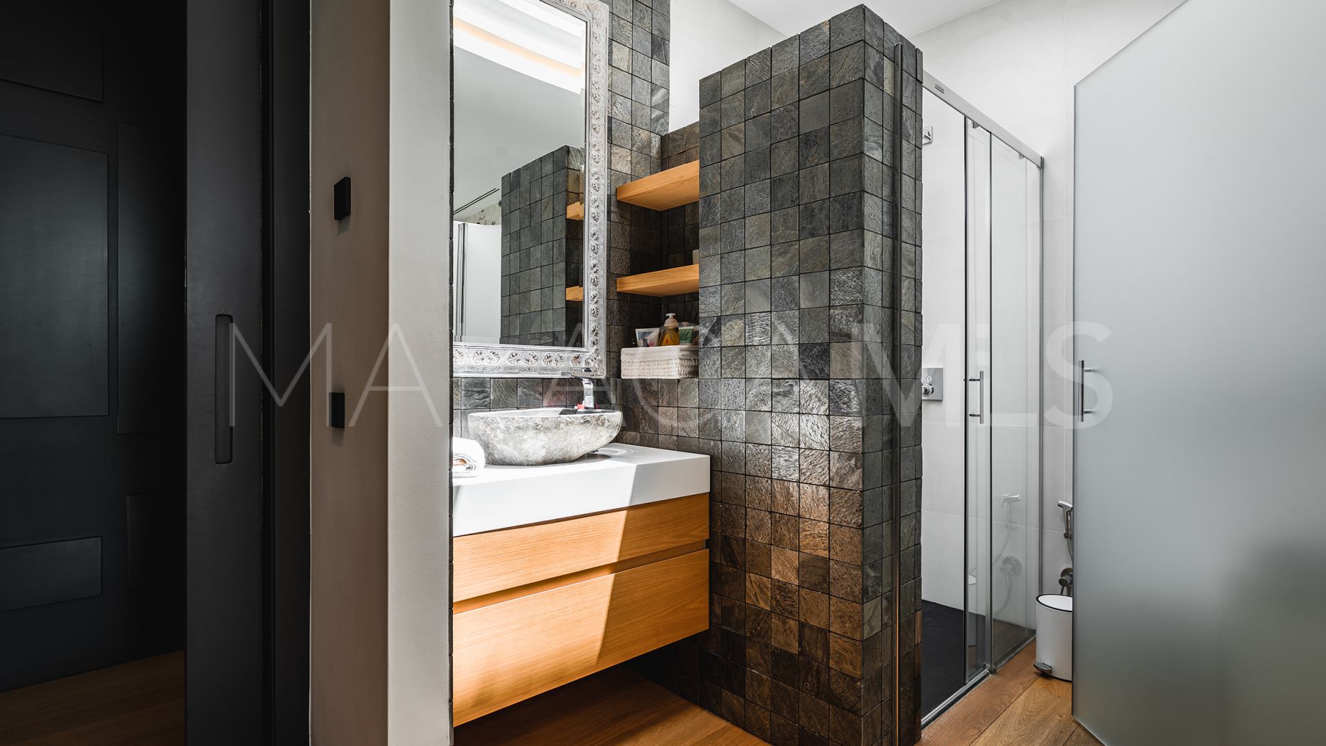 Villa for sale in Lomas del Virrey