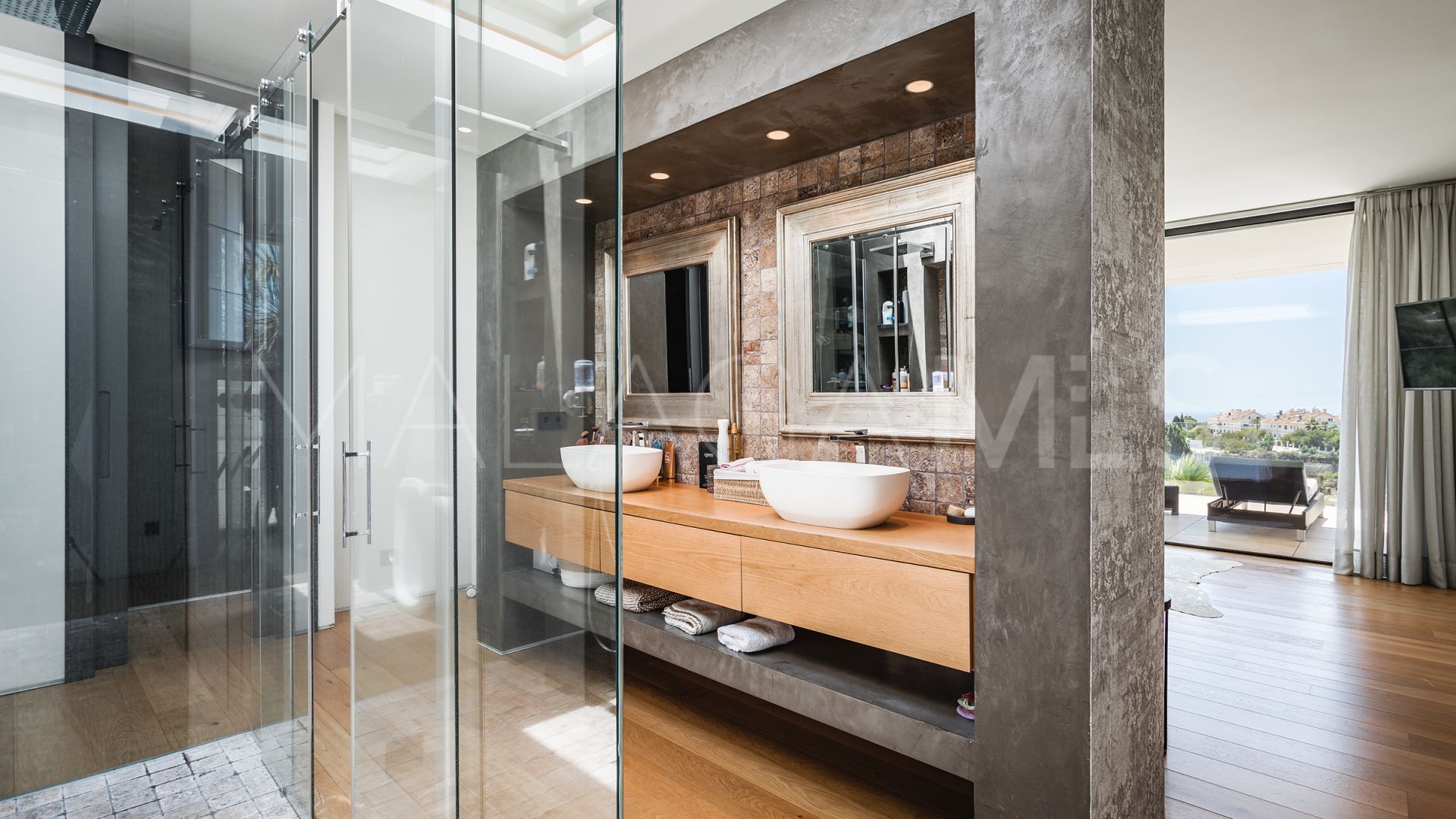 Villa for sale in Lomas del Virrey