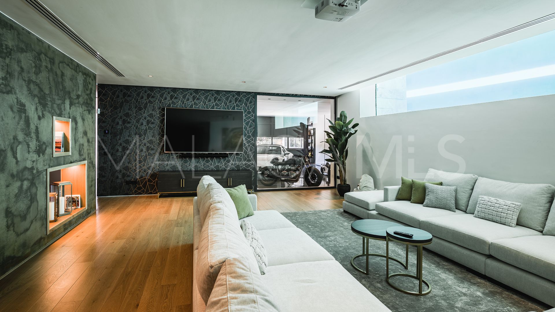 Villa for sale in Lomas del Virrey