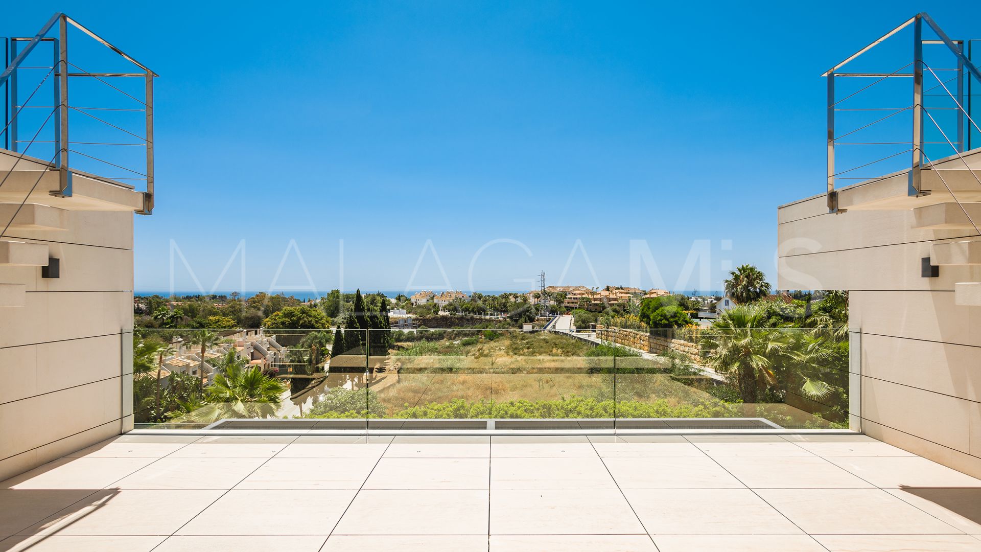 Villa for sale in Lomas del Virrey