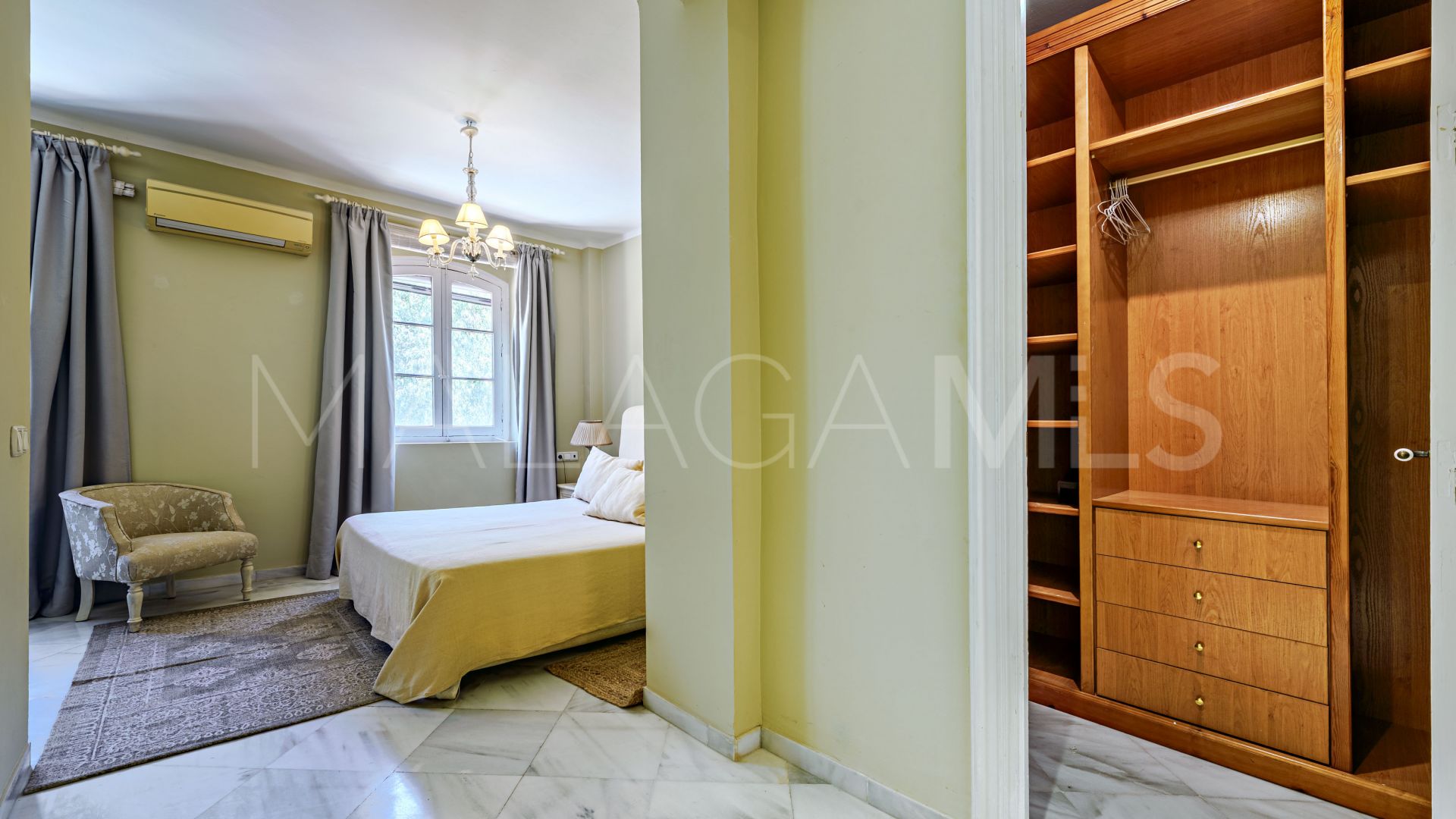 Penthouse for sale in La Malagueta - La Caleta with 3 bedrooms