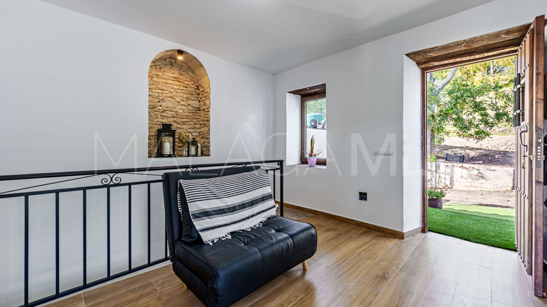 11 bedrooms Malaga - Este finca for sale