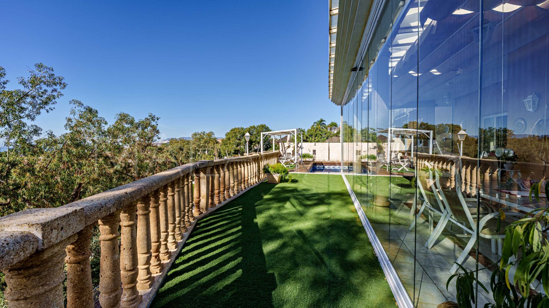 Villa for sale in Cerrado Calderón - El Morlaco