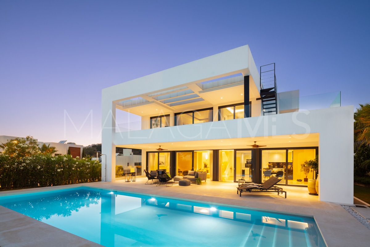Villa for sale in Los Olivos