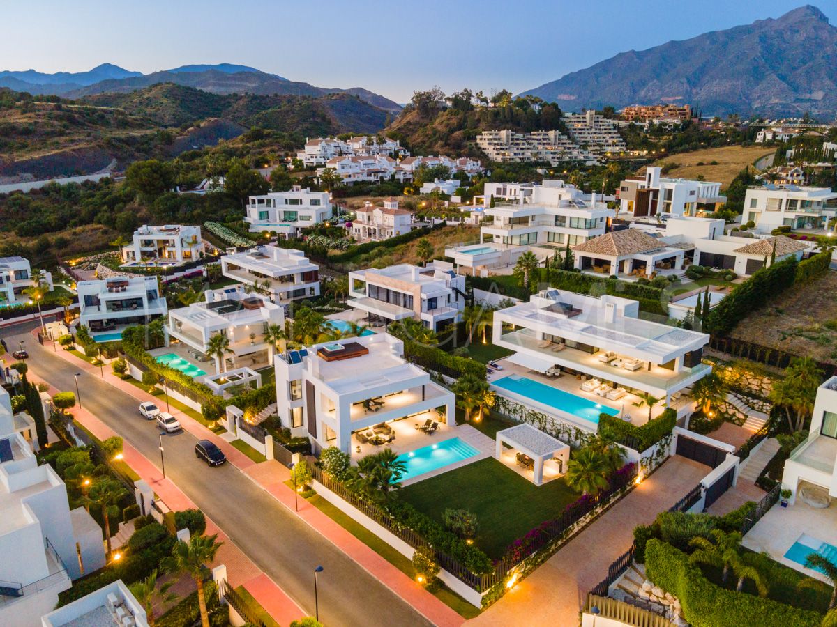 Villa for sale in Los Olivos