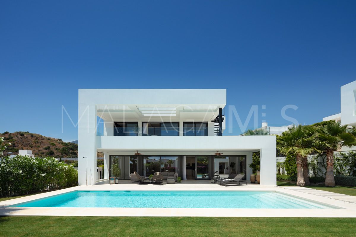 Villa for sale in Los Olivos
