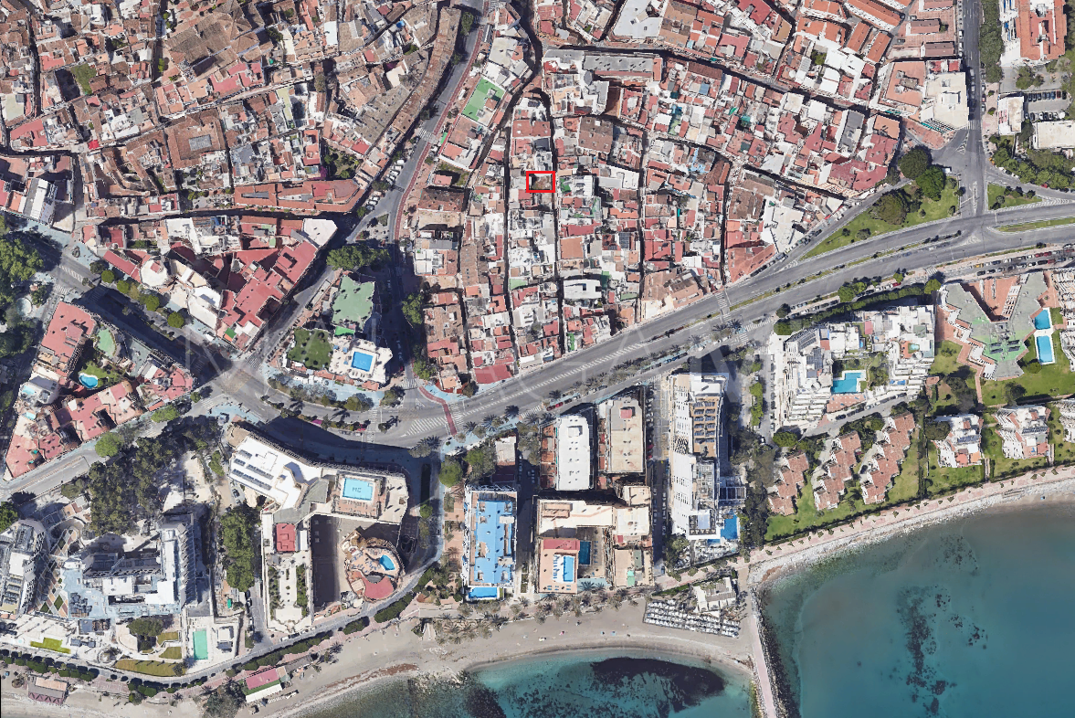 Buy parcela in Marbella Centro