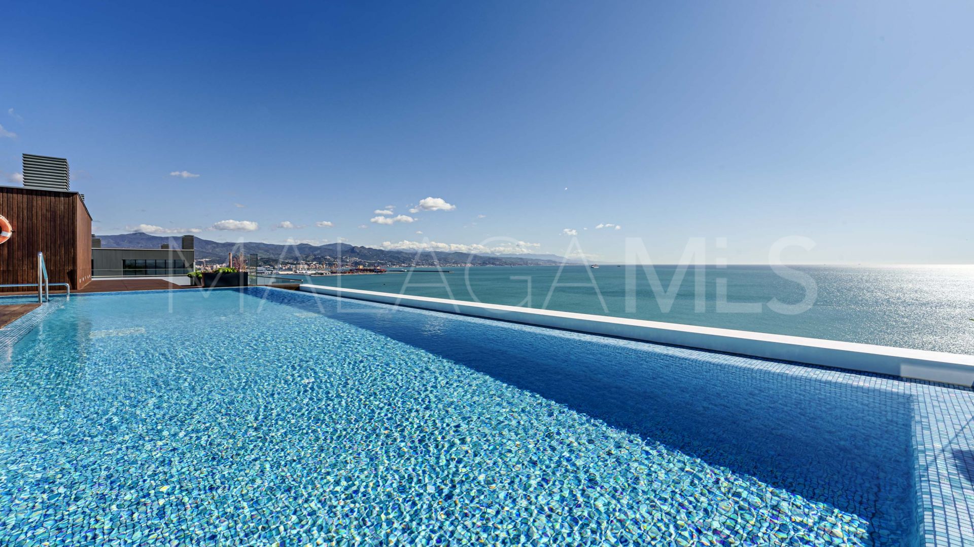 Buy apartamento with 2 bedrooms in Malaga - Carretera de Cádiz