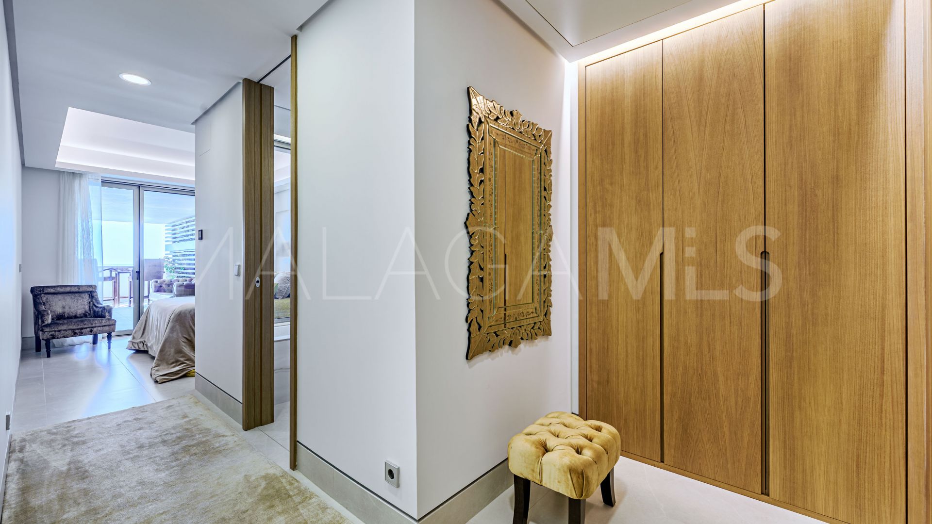 Buy apartamento with 2 bedrooms in Malaga - Carretera de Cádiz