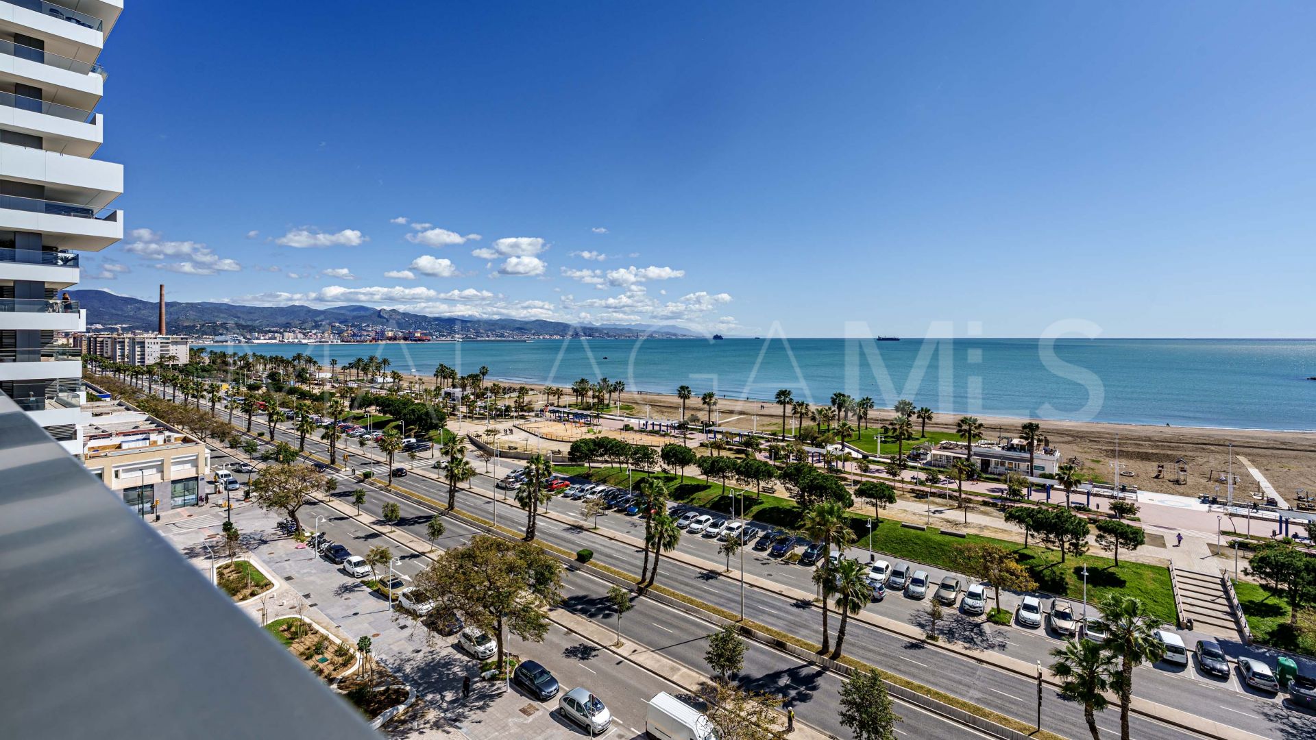 Buy apartamento with 2 bedrooms in Malaga - Carretera de Cádiz