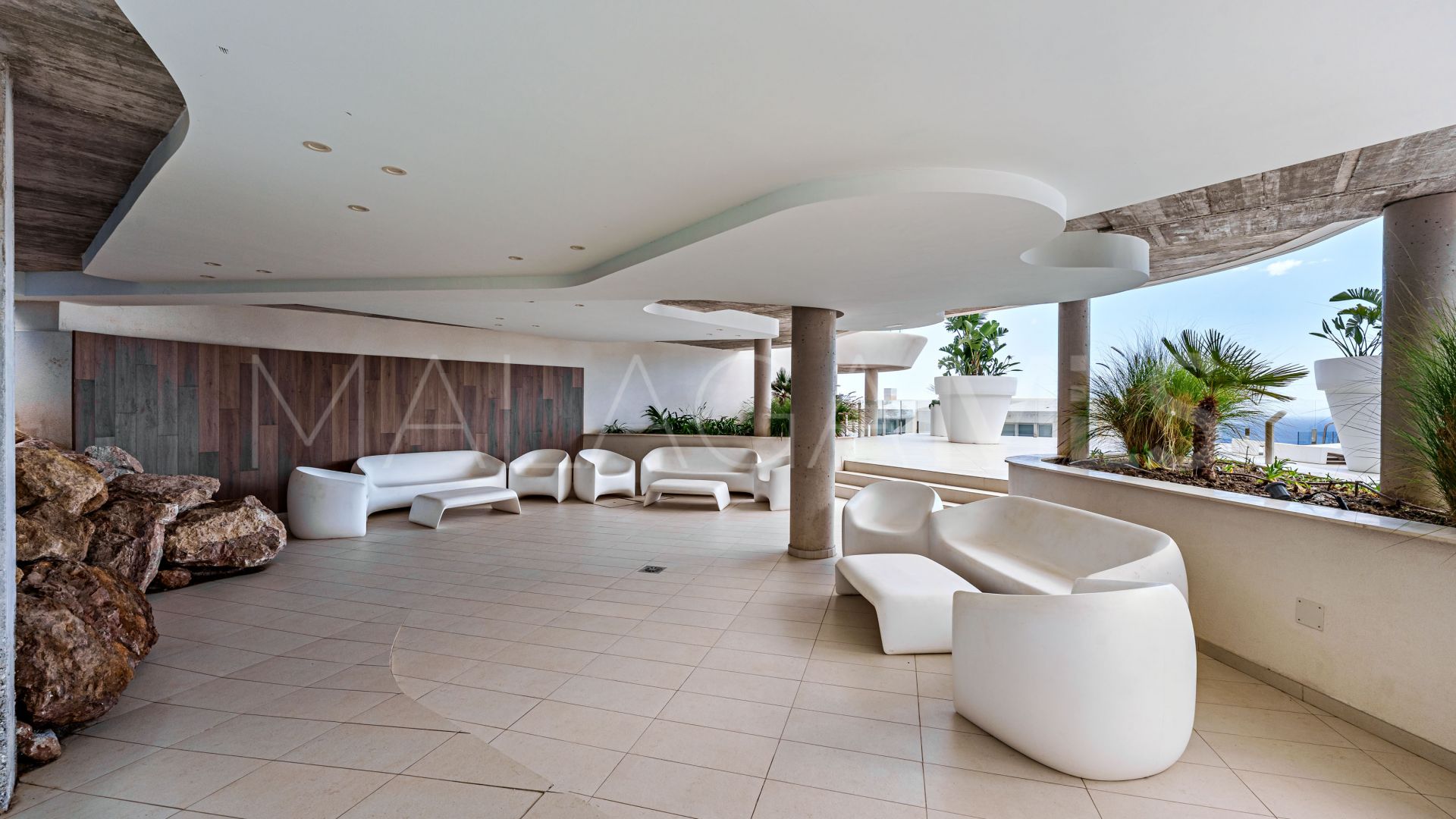 Duplex penthouse for sale in La Capellania