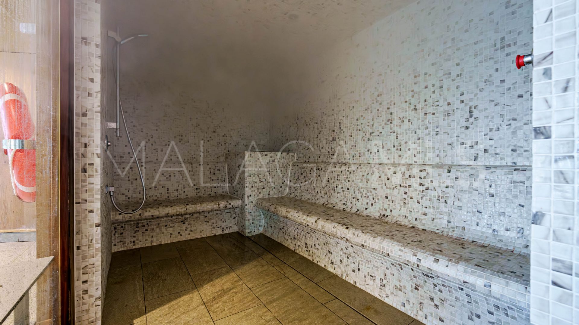 Duplex penthouse for sale in La Capellania