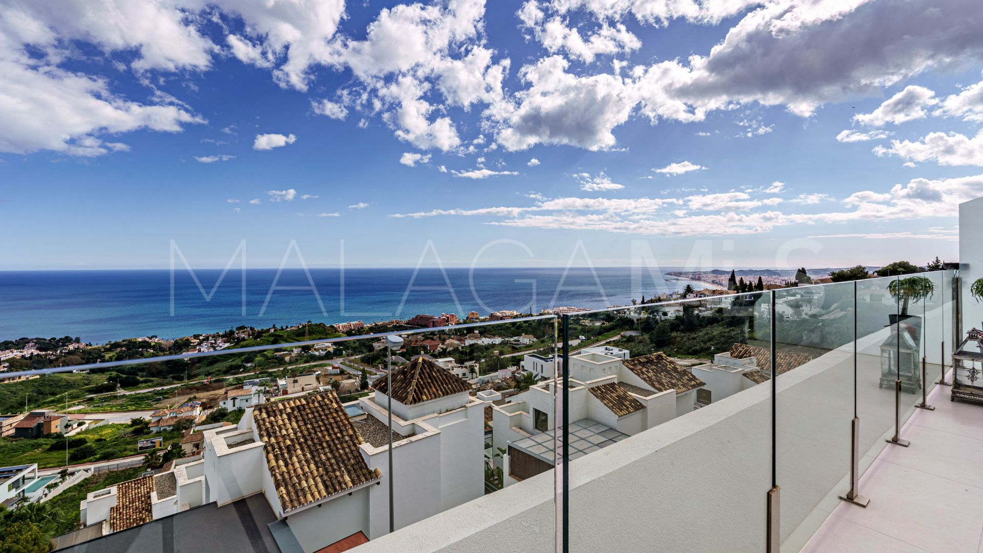 Duplex penthouse for sale in La Capellania